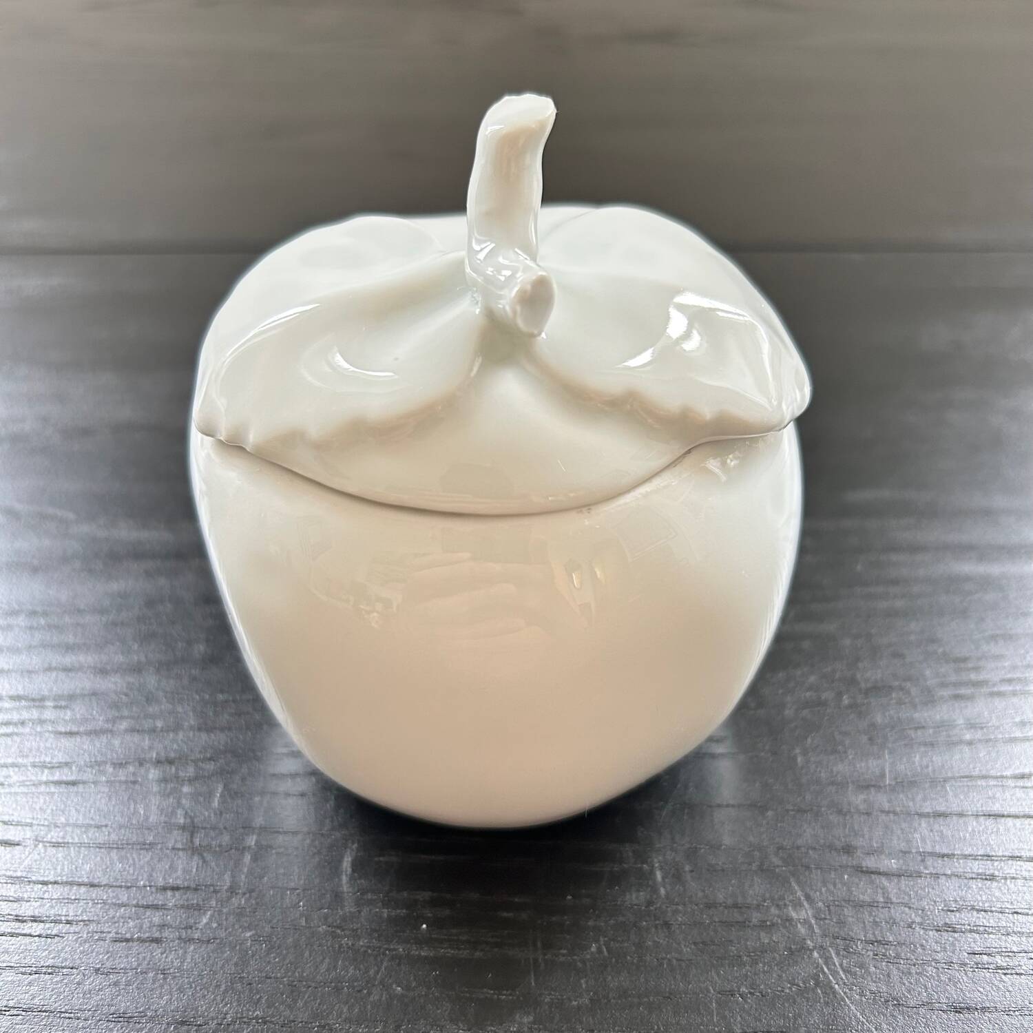Porcelain apple sugar bowl