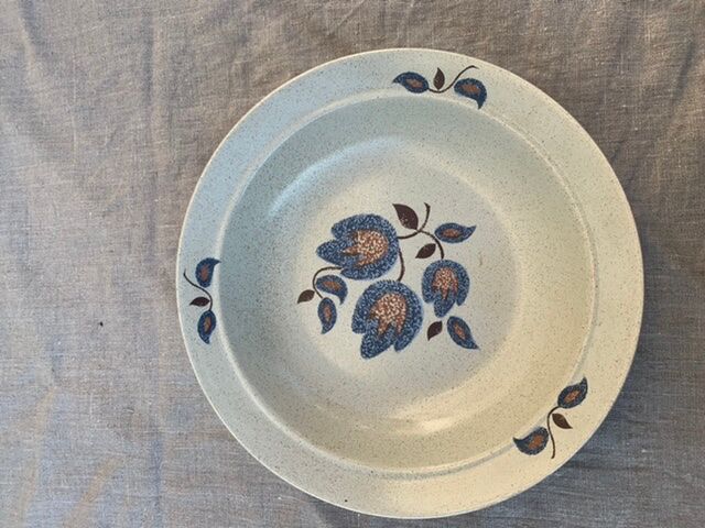 Hollow earthenware dish model sologne st Amand france vintage