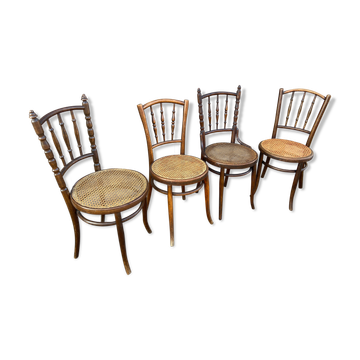 Set of 4 Mismatched pramed wood coffee bistro chairs