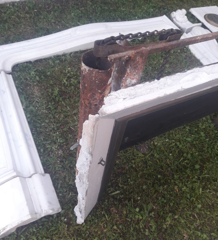 Fireplace XIX ° marble louis XV style with narrowed and floor slabs