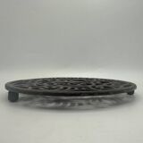 Round trivet