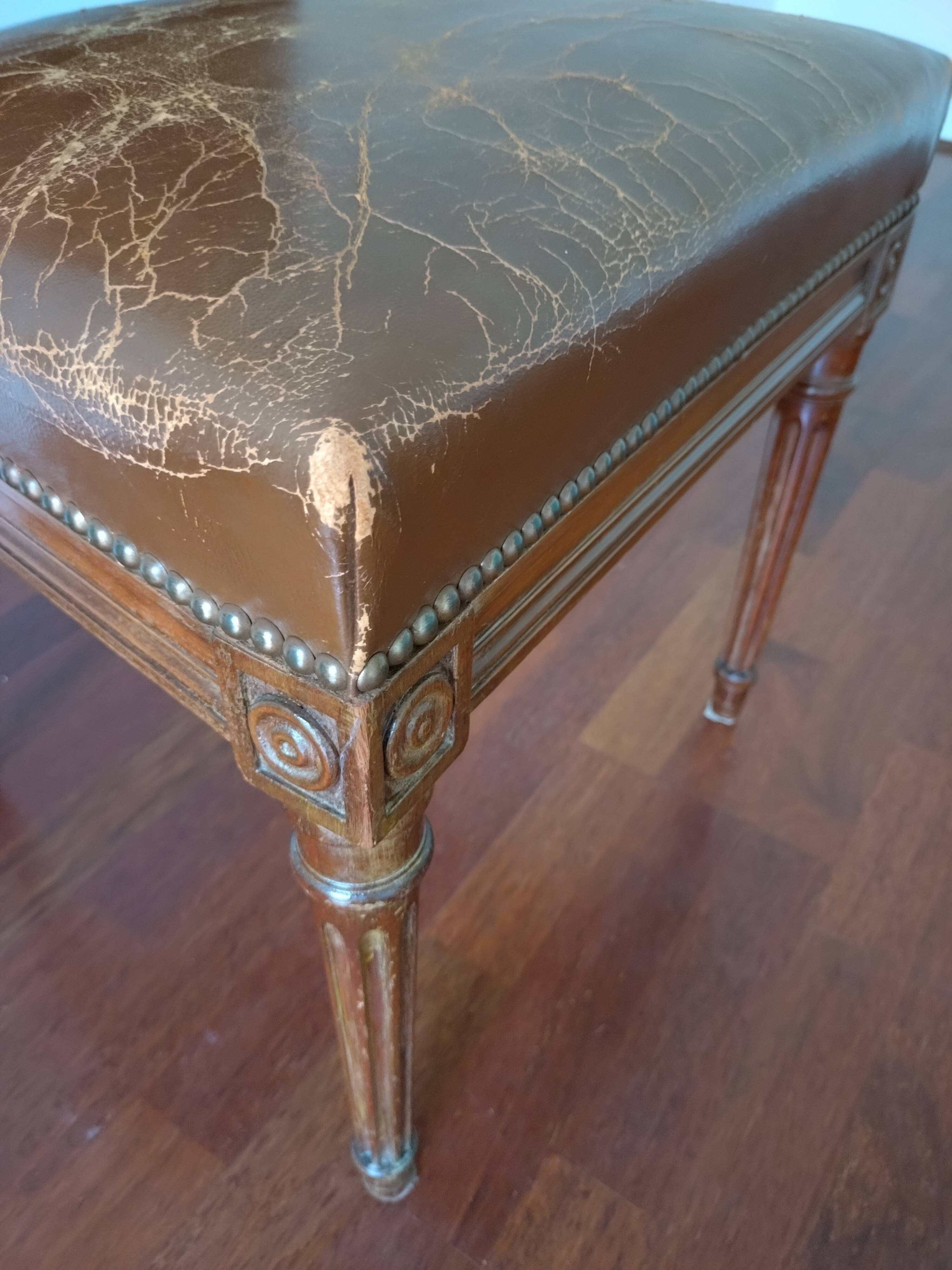 Chaise cuir