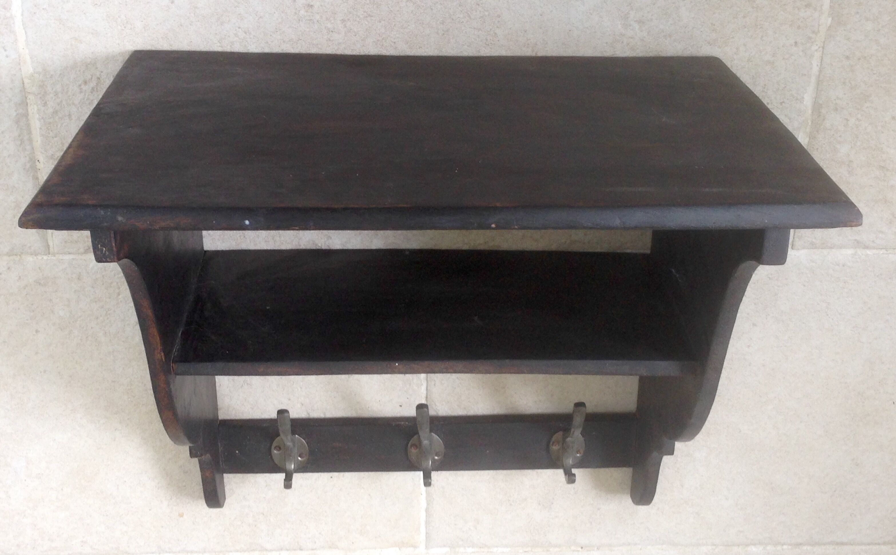 Shelf to double to three year 50 pegs