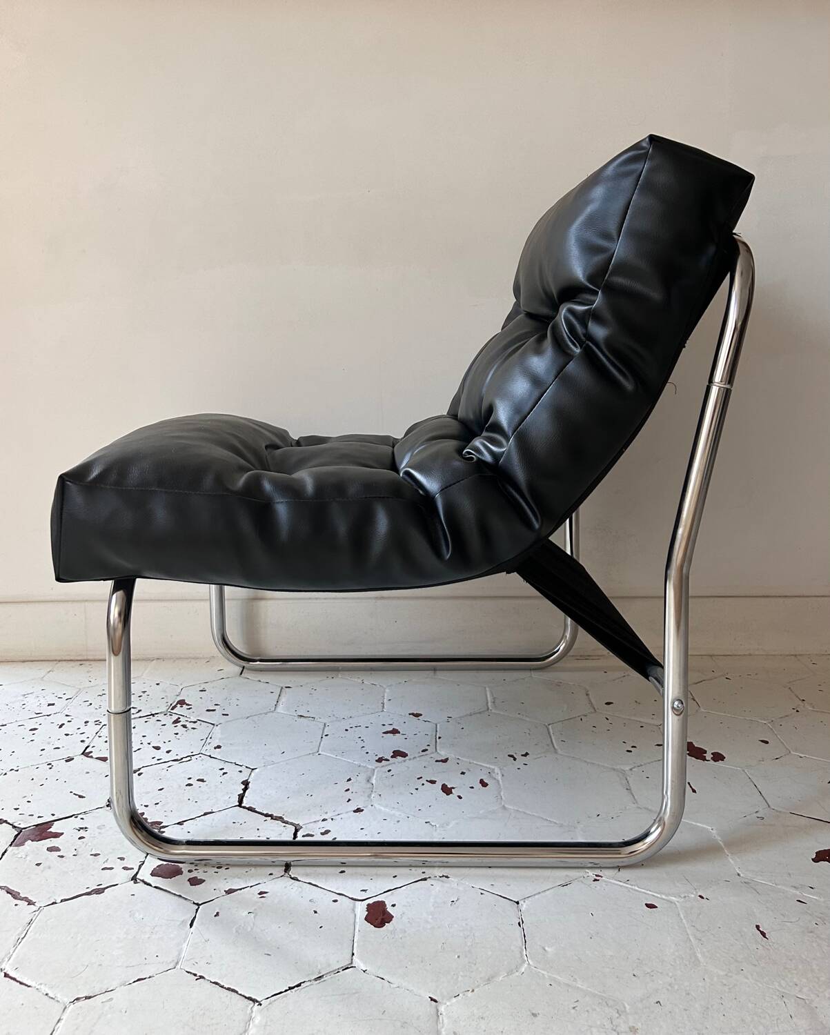 Vintage Gillis Lundgren armchair, black leather and chrome, Sweden 1970s