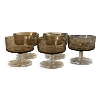 5 smoked glass cups from the 1970s.