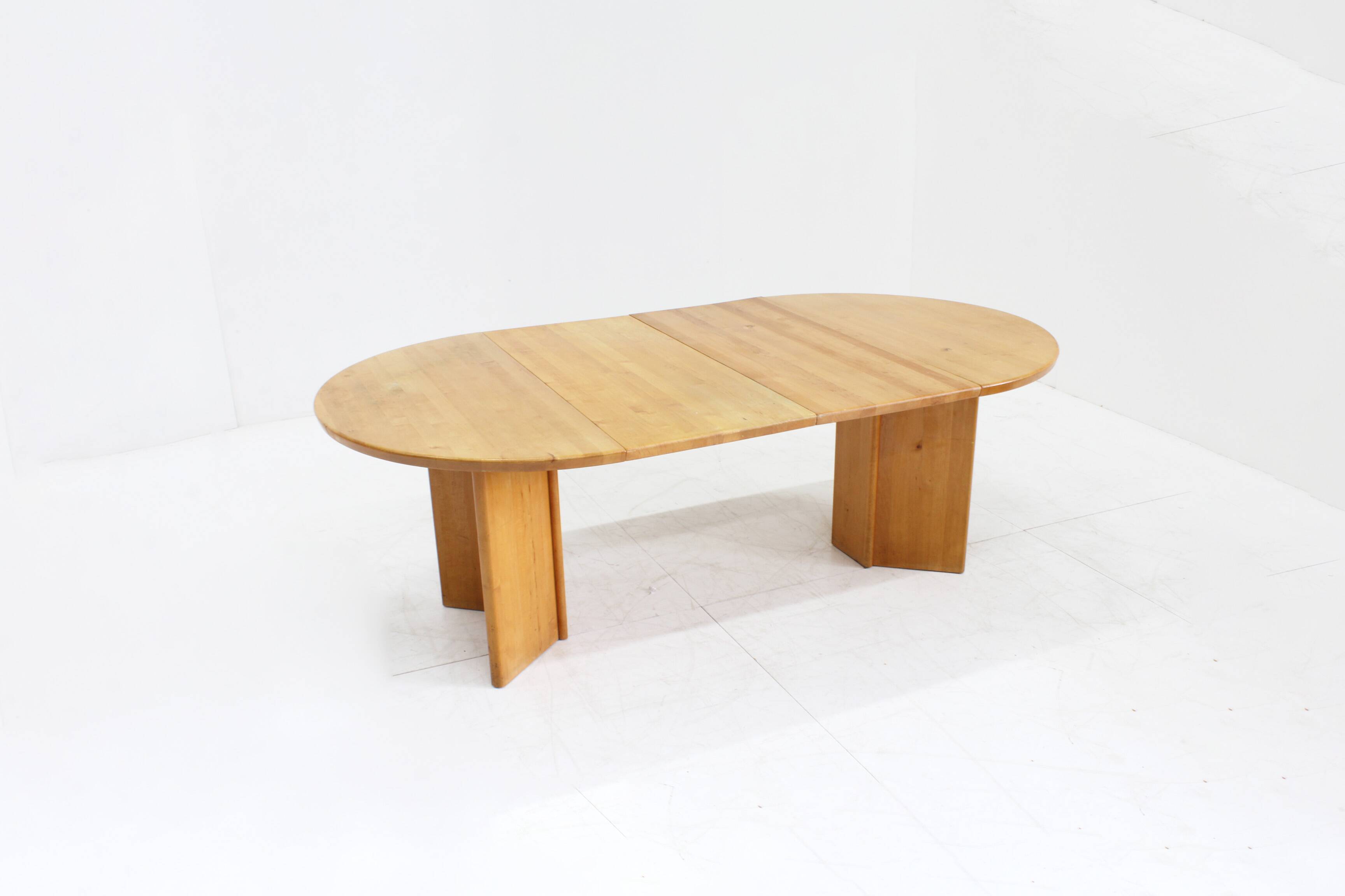 Table à manger ronde extensible vintage danoise en bois massif
