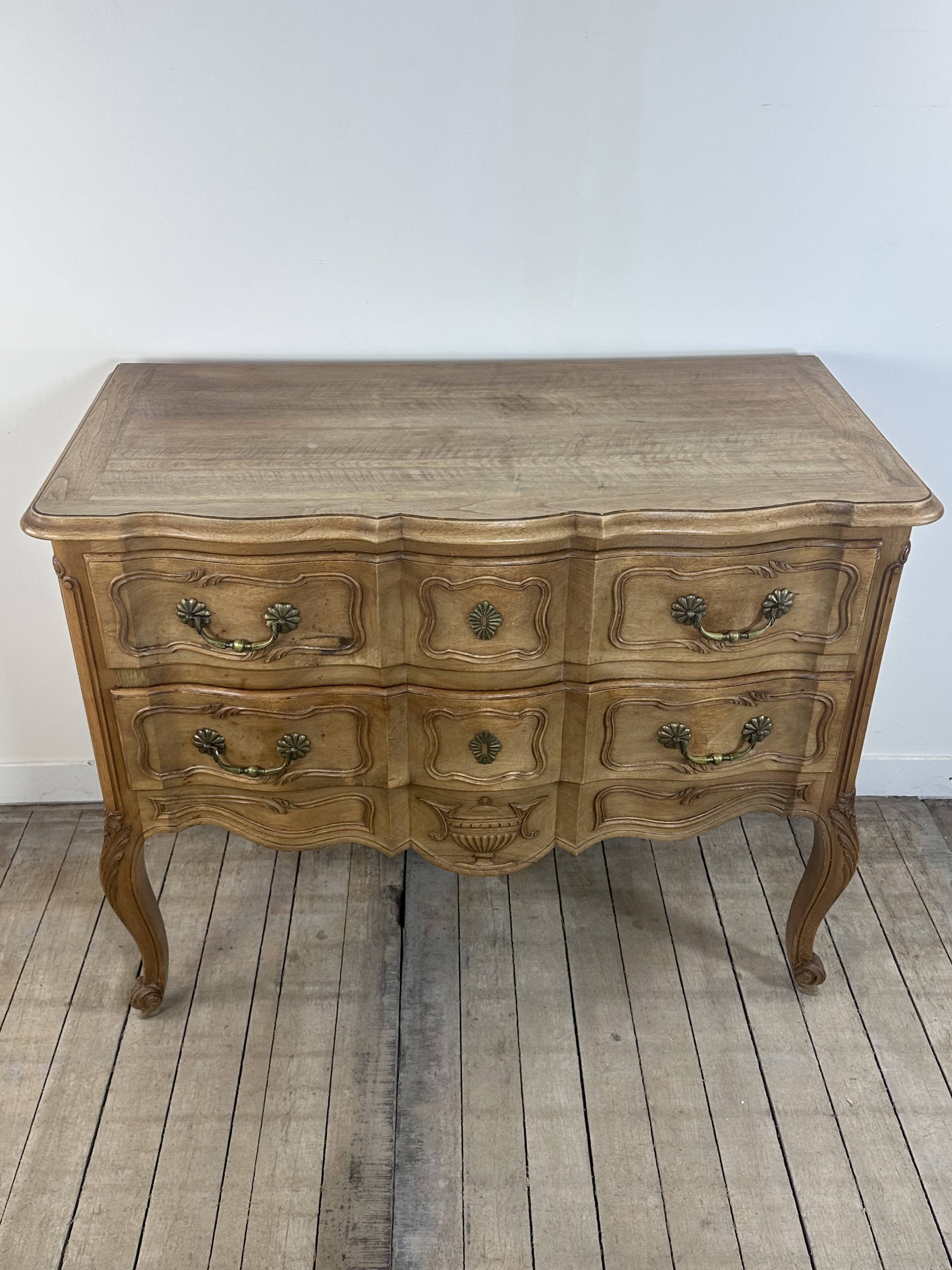 Louis XV style chest of drawers in carved wood