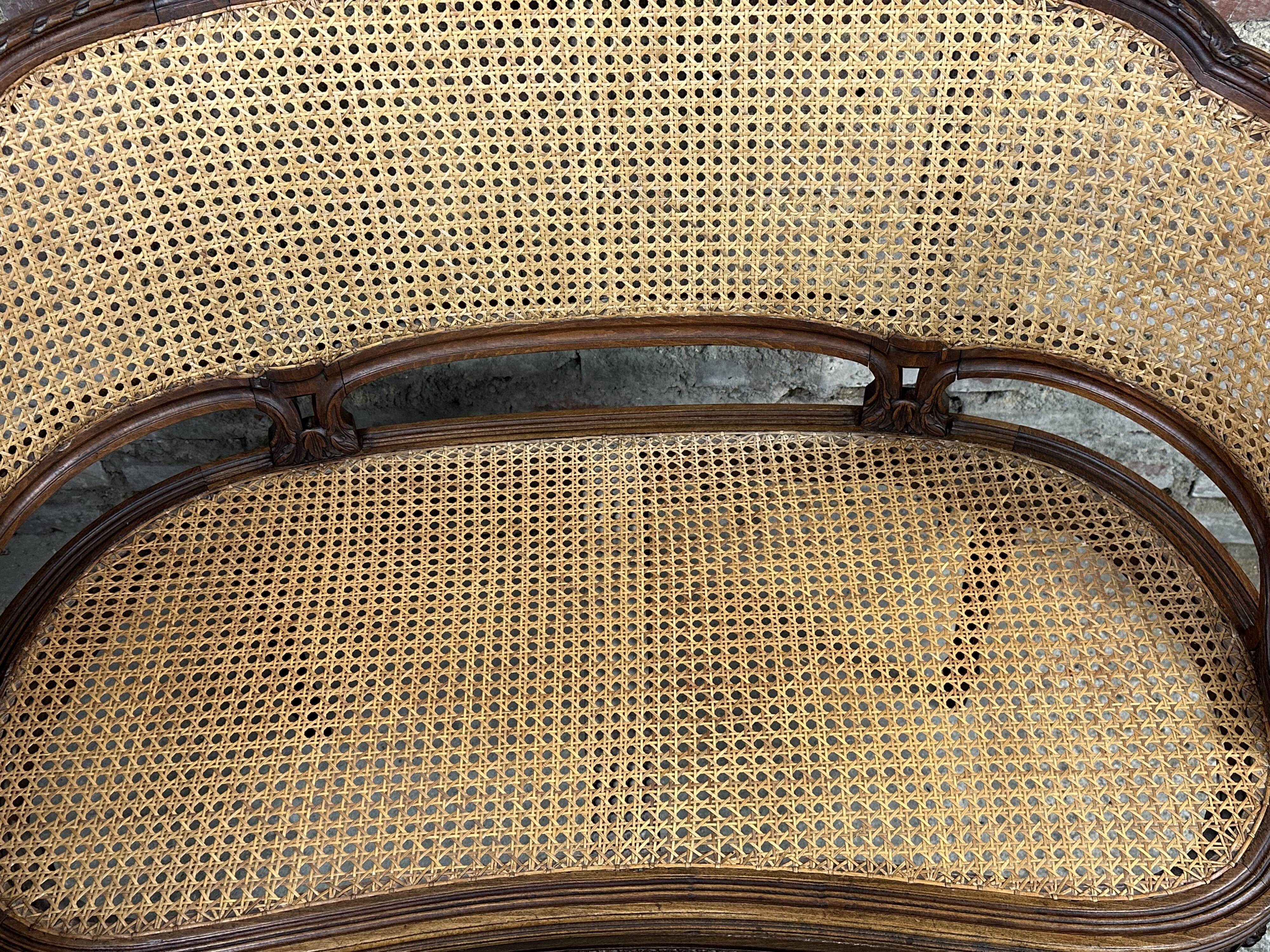 Louis XVI style basket bench