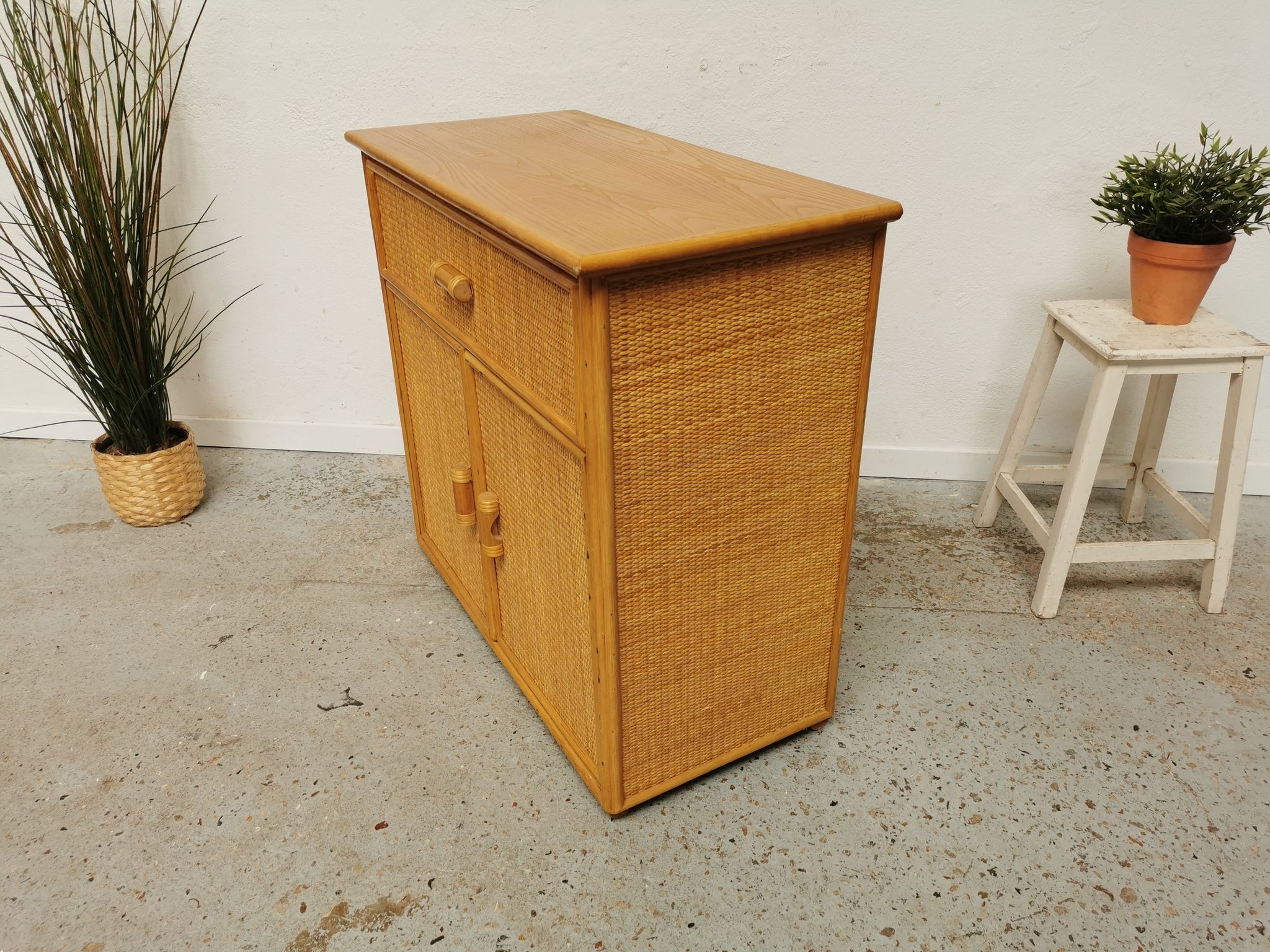 Buffet vintage en rotin Roche Bobois