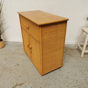 Buffet vintage en rotin Roche Bobois