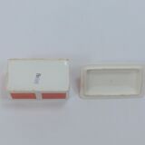 Max Roesler as Bonbonnière