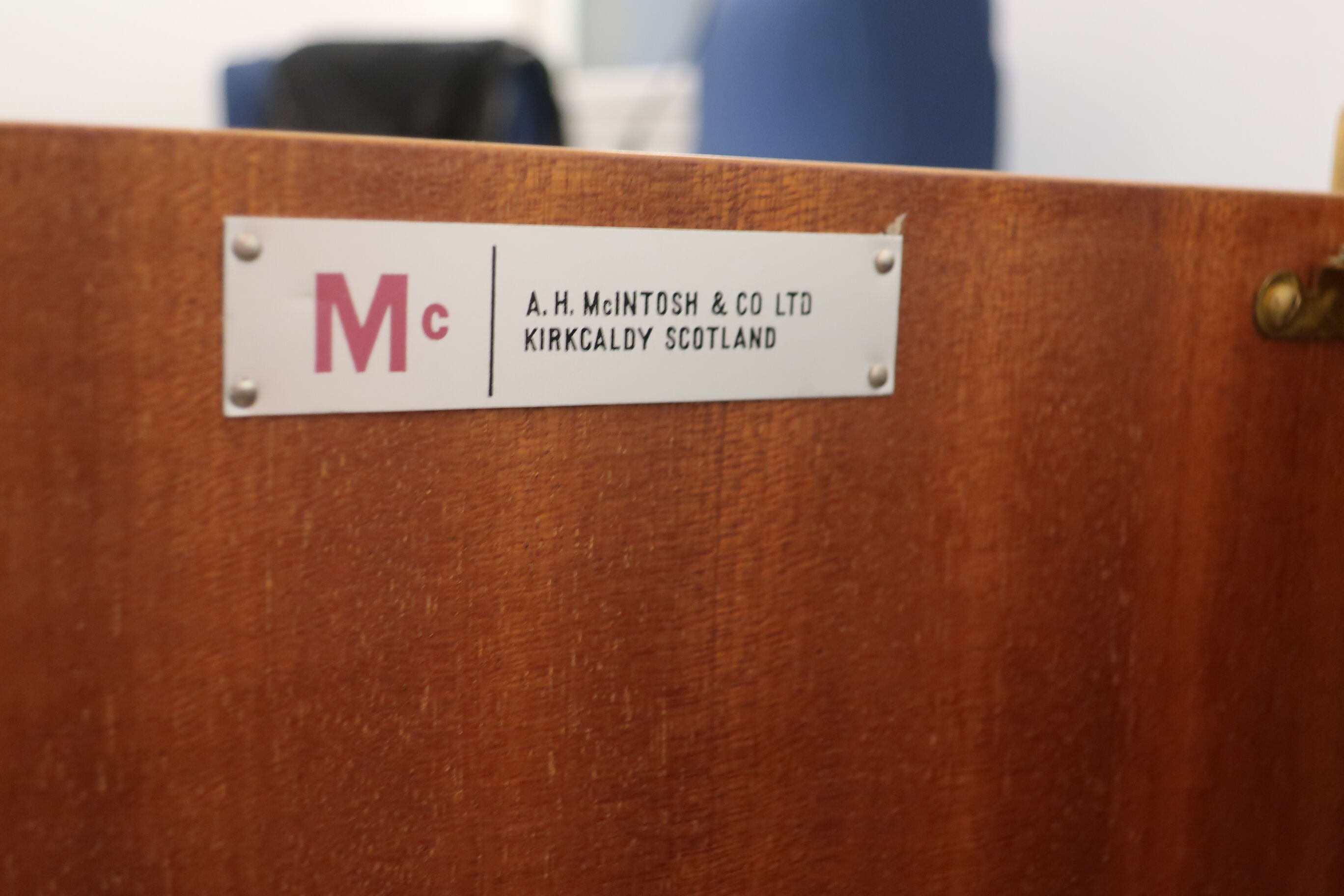 Sideboard Mcintosh teak of the 1960s