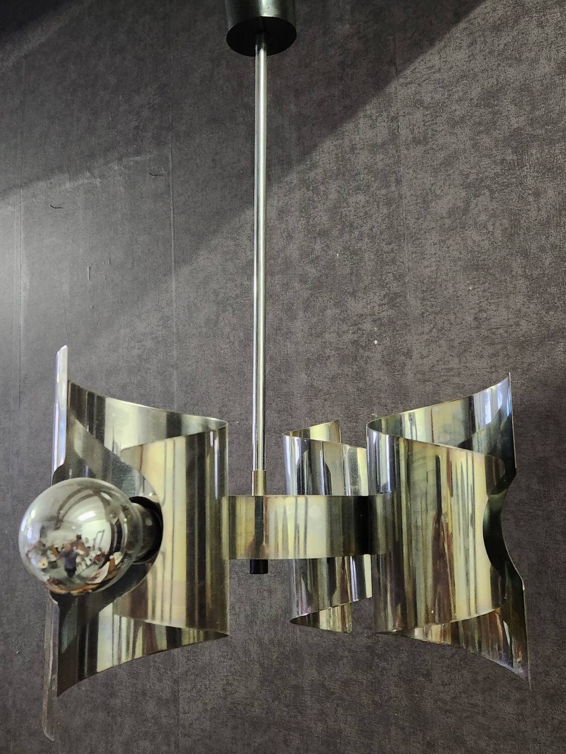 Vintage ceiling light with 4 lights, space age design.
