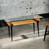 Table d'appoint en bois et verre