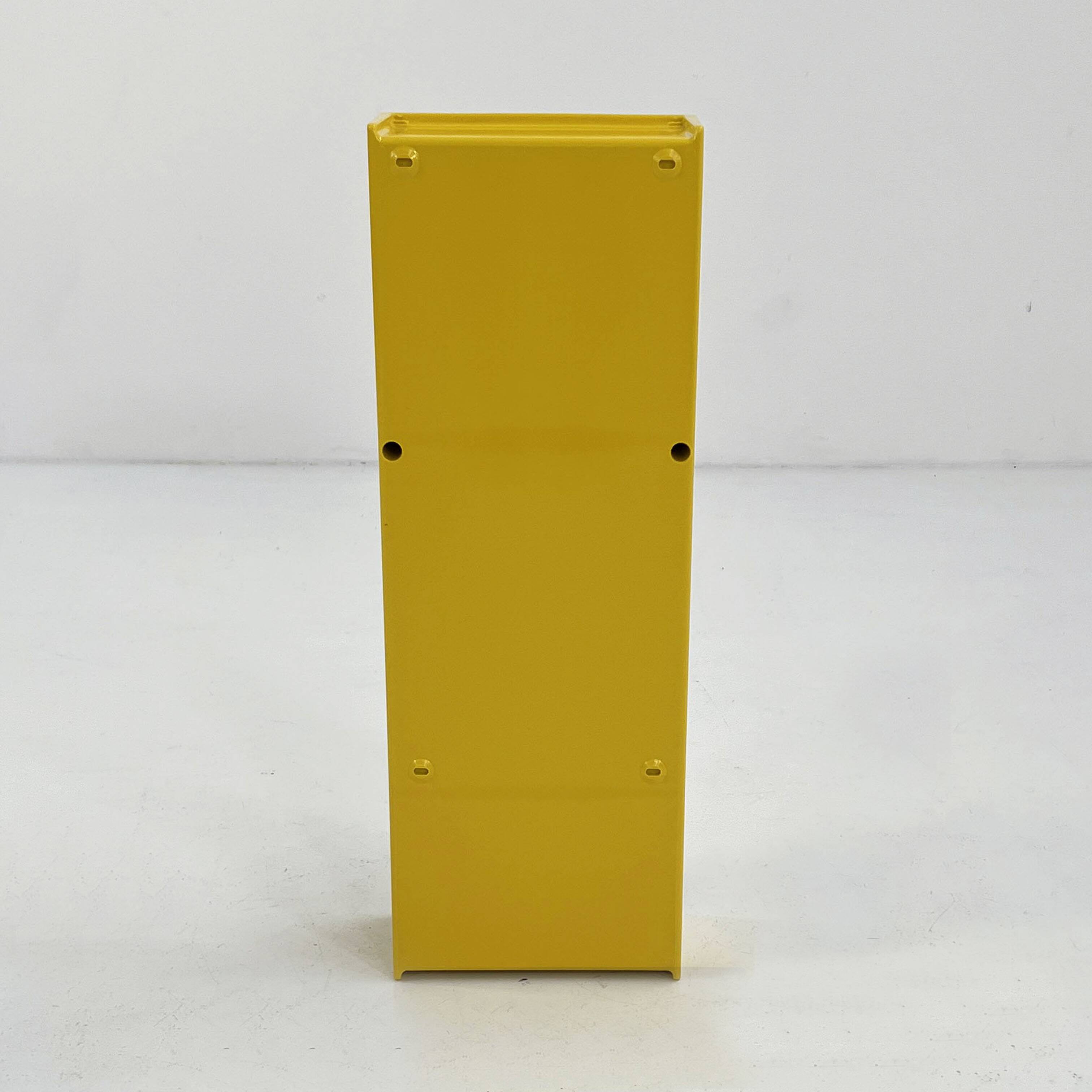 Medicine Cabinet Model T333 by Metalplastica, 1970