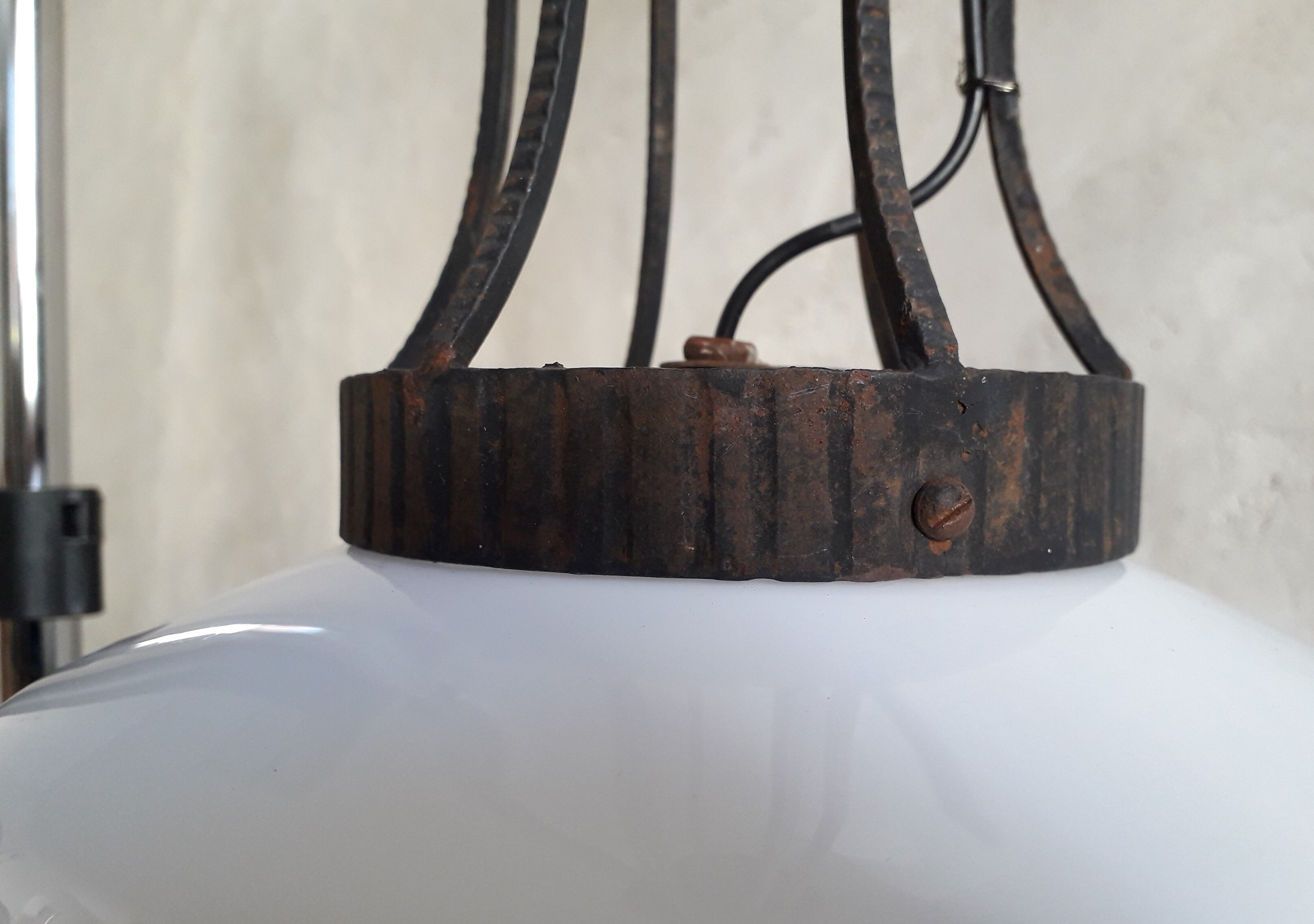 Art Deco hanging lamp