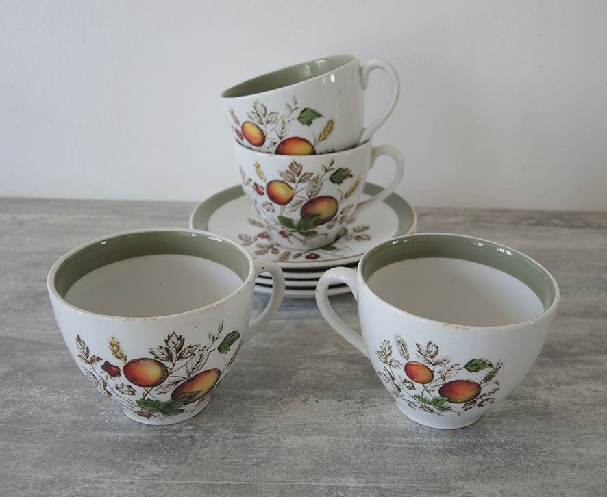 4 Old Cups & Saucers ALFRED MEAKIN England – Hereford