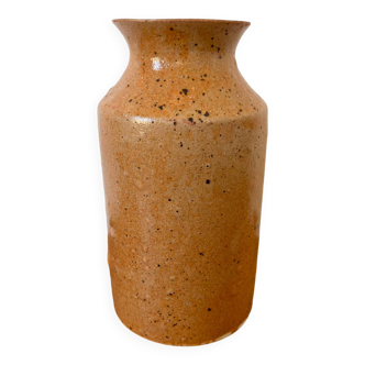 Vase en grès moucheté