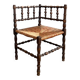 Chaise d’angle en bois et paille