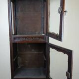 Louis XV Provençal oak display case circa 1850-1880 facade