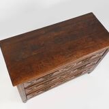 Antique hand crafted en carved chest of drawers in oak, ca. 1800