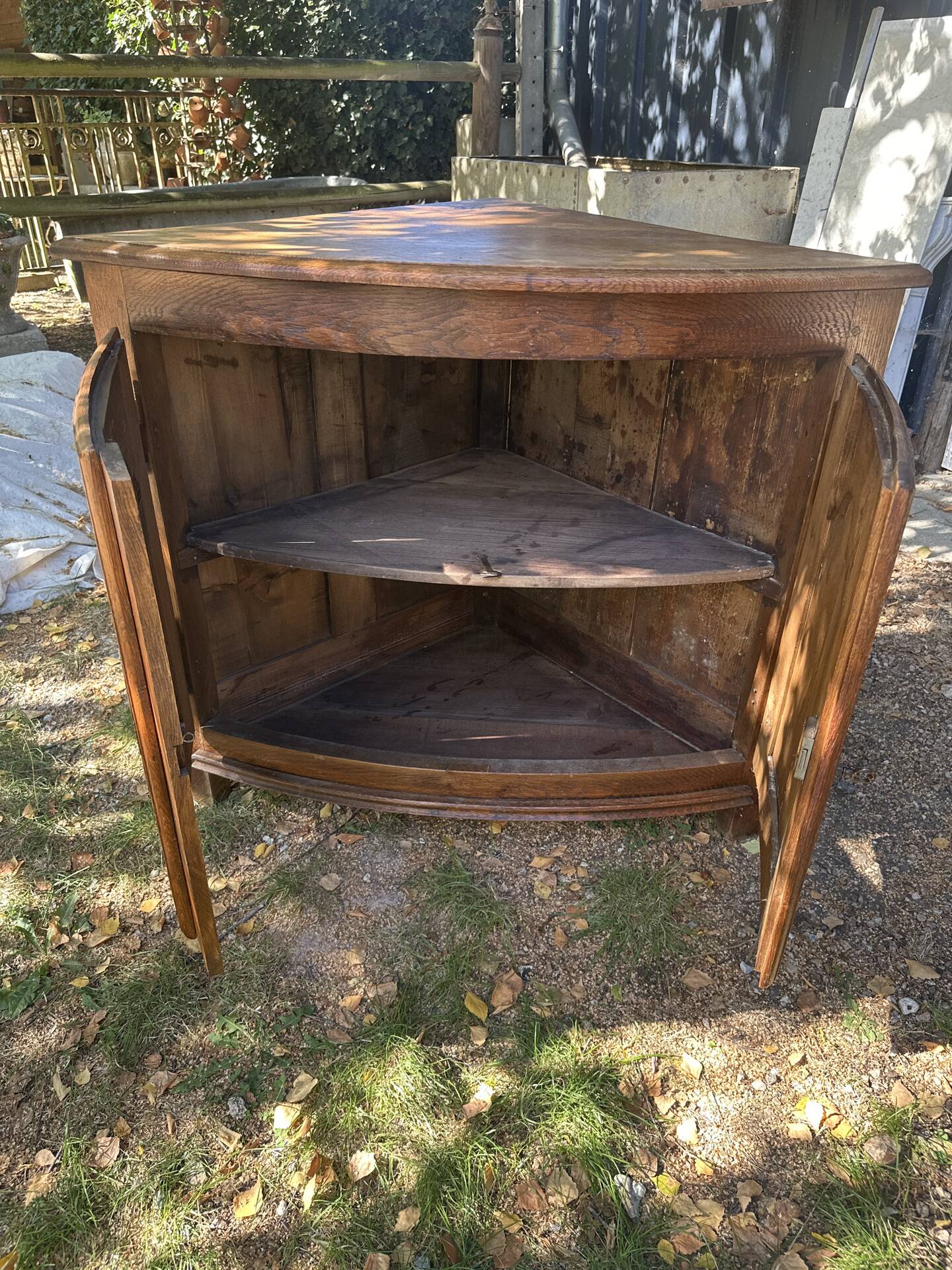 Oak corner unit