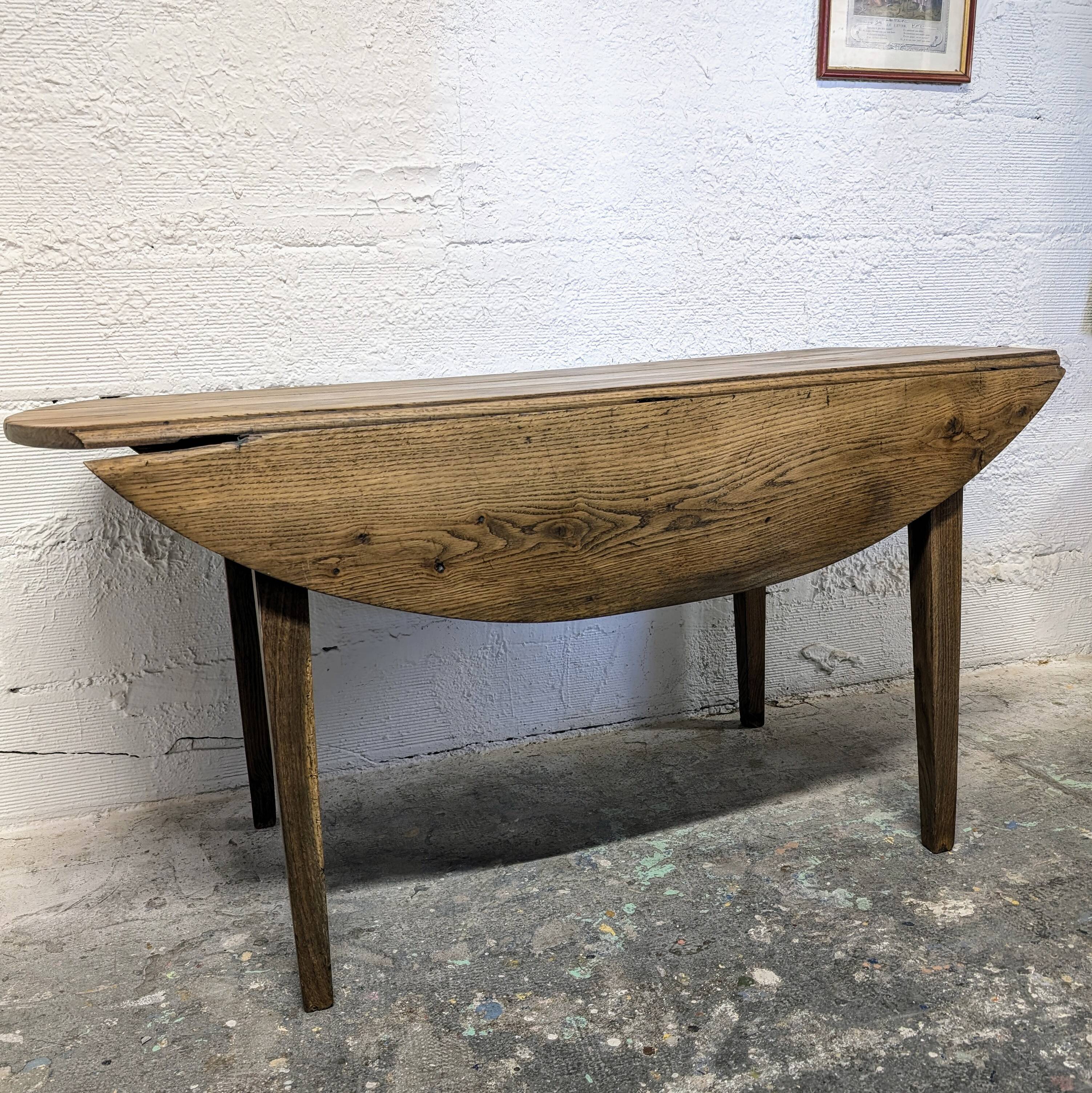 Table de ferme ovale à rabats