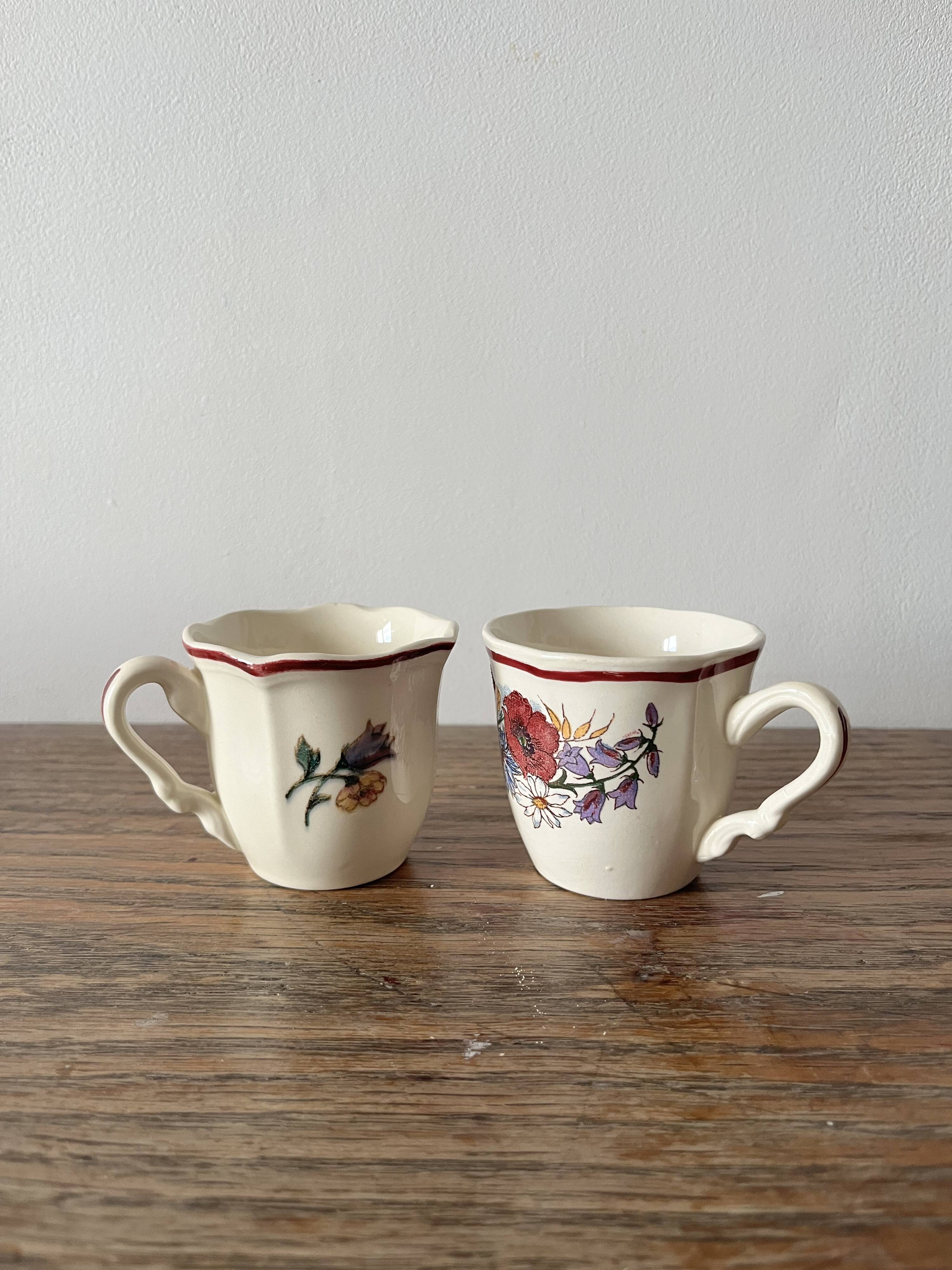 Set of 2 Sarreguemines mugs (France Agreste)