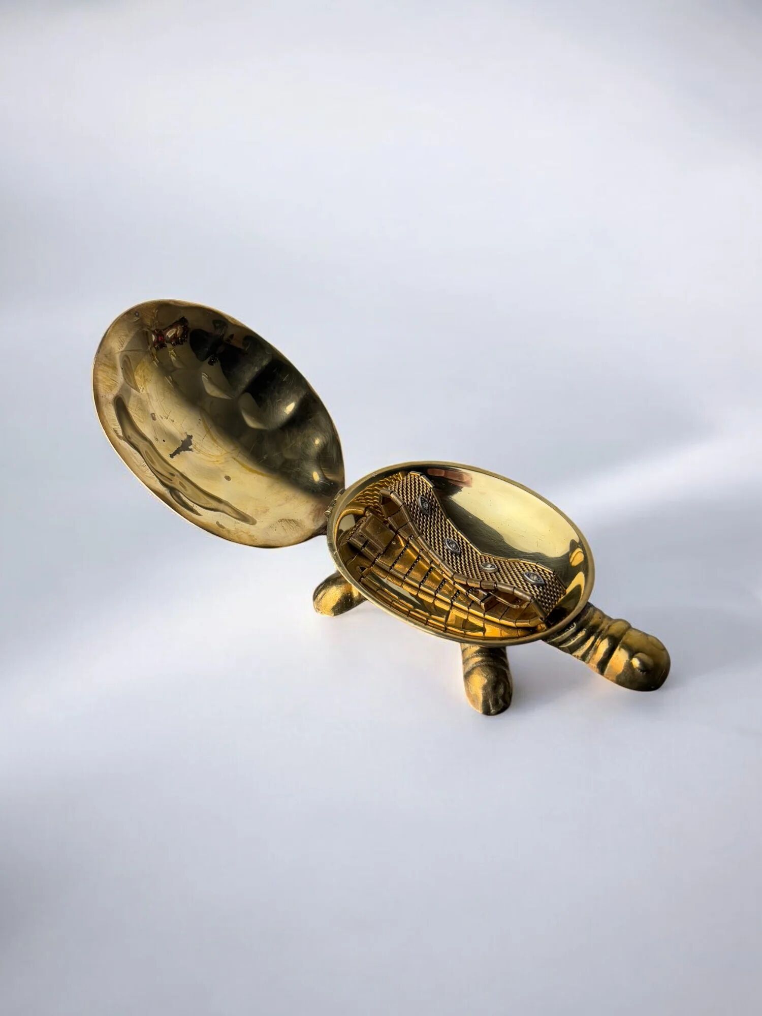 Regency turtle jewellery box in brass, Italy, 1970s