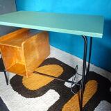 Desk hanging drawers and chair