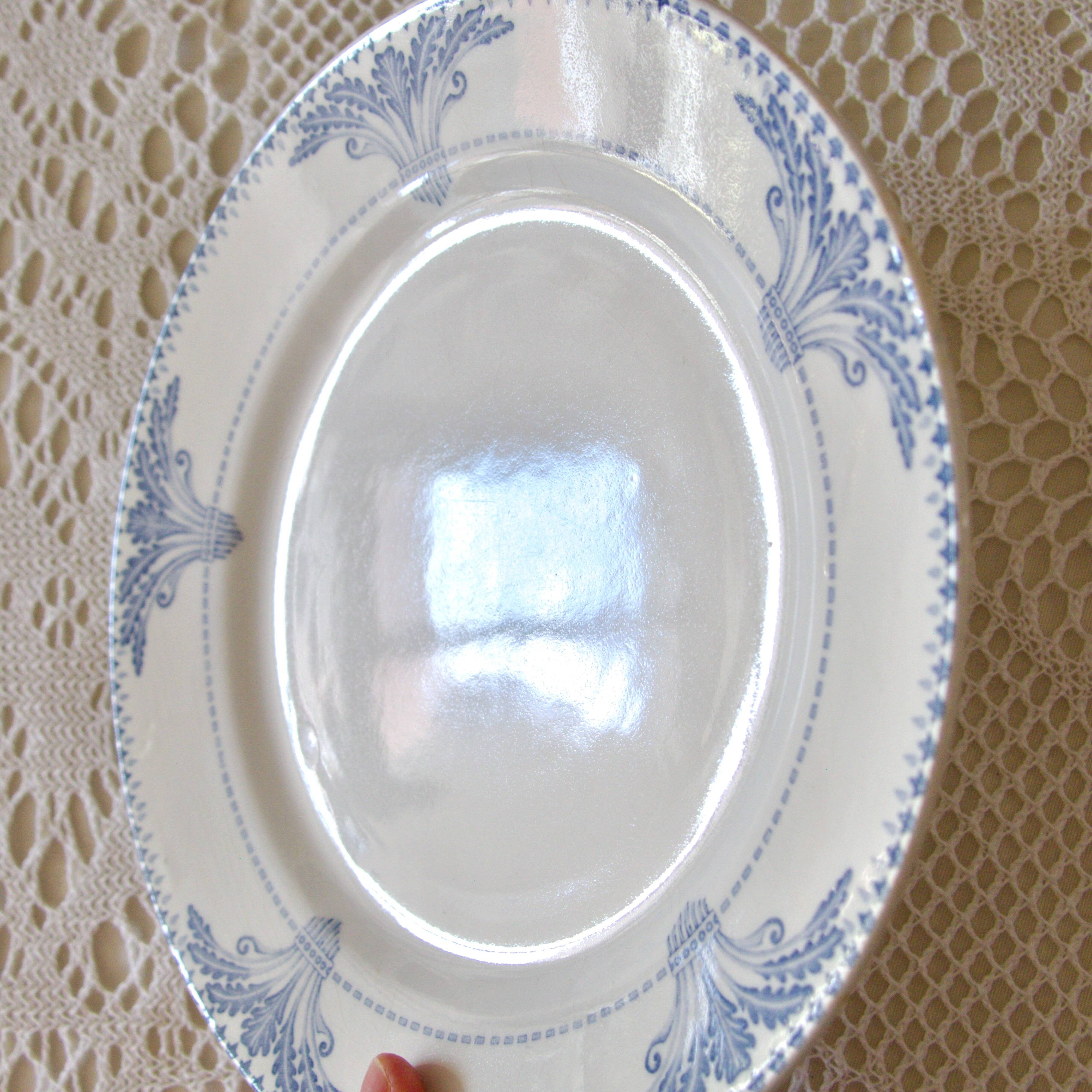 Large 19th century iron earth plates Creil & Montereau "Windsor"