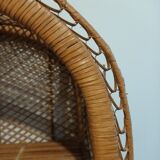 Round rattan shelf