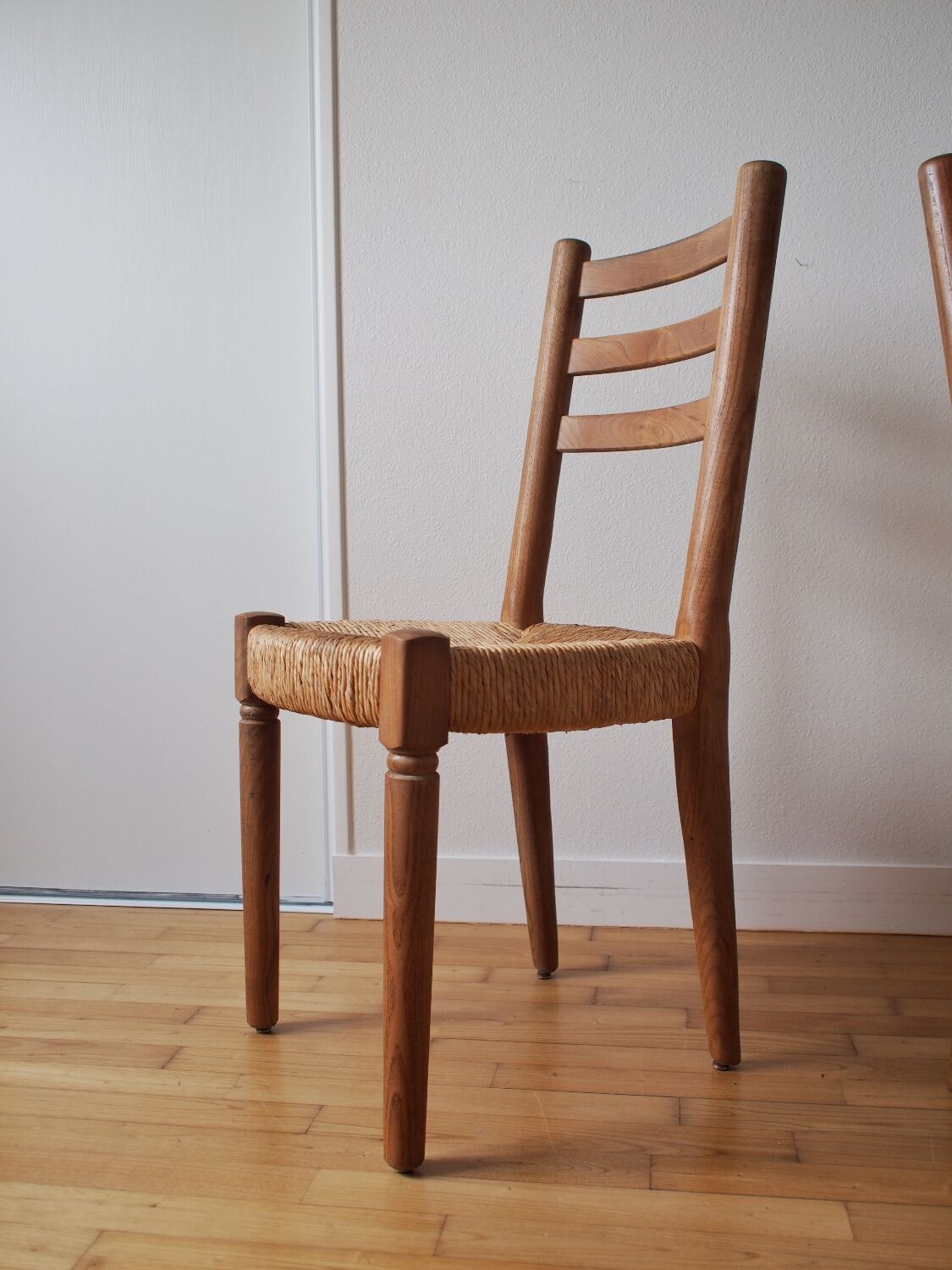 Pair of straw wood chairs