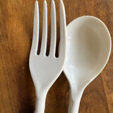Pair of salad cutlery