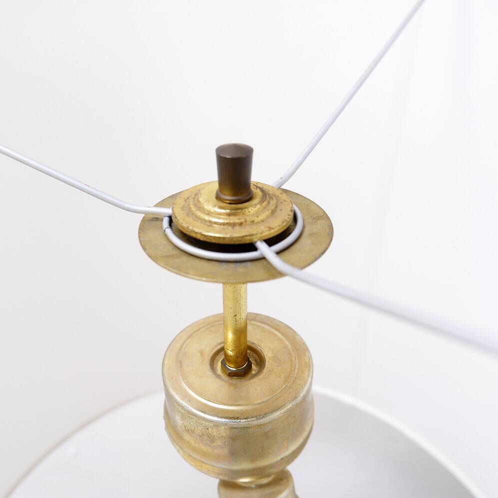 Large white ceramic fan-shaped table lamp - Art Deco style