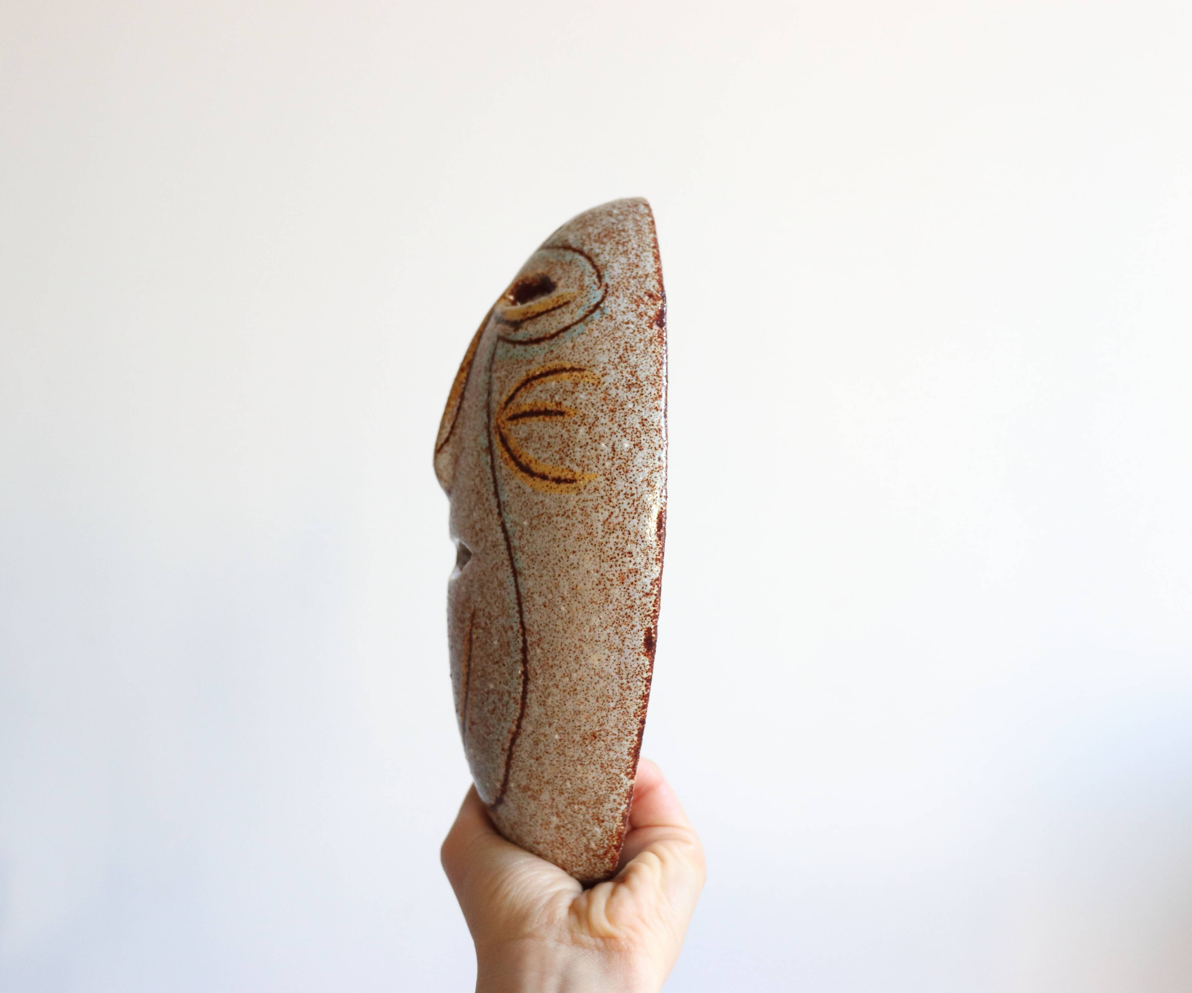 Mayan ceramic wall mask from Accolay, art brut, 1960s