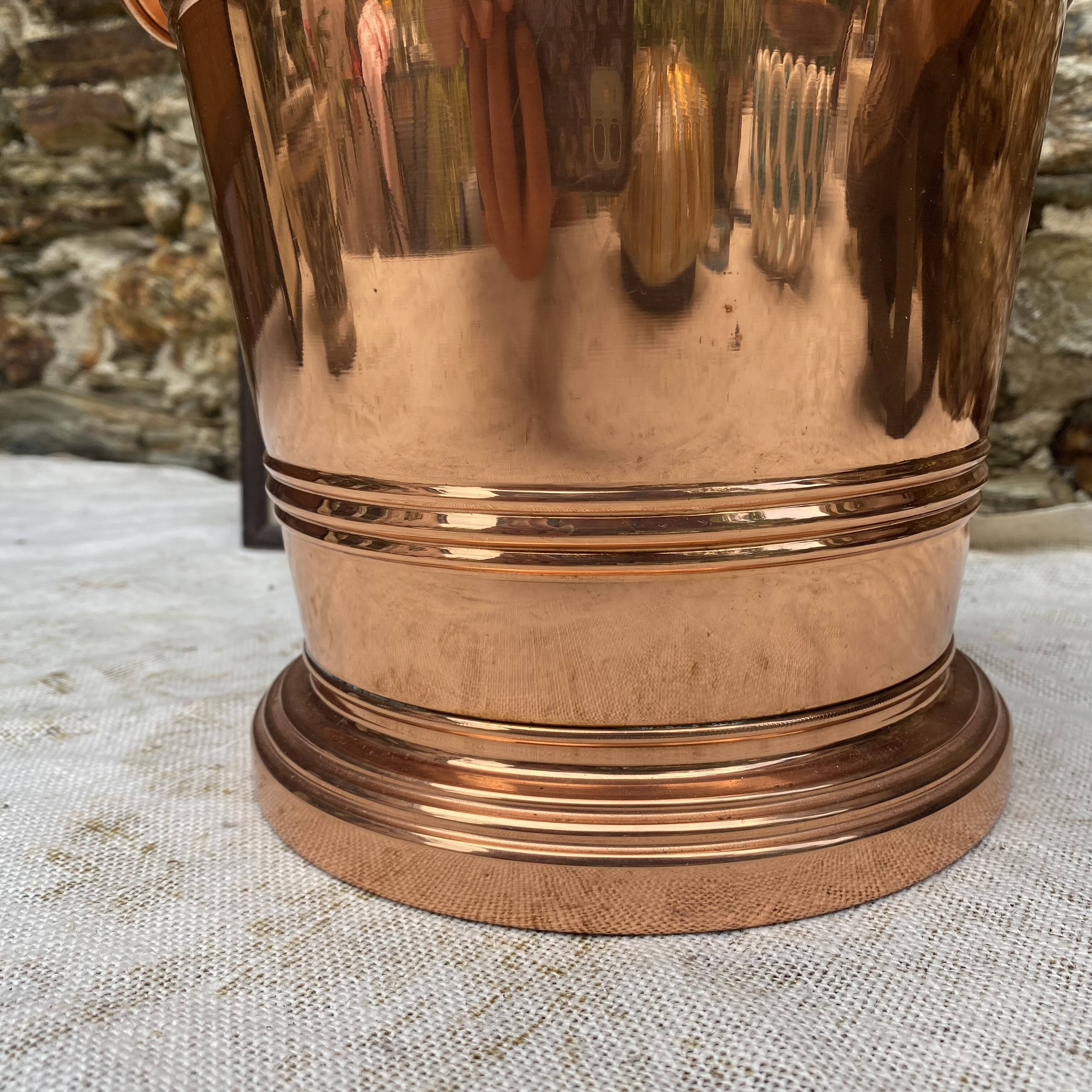 Vintage champagne bucket in genuine copper and stainless steel.