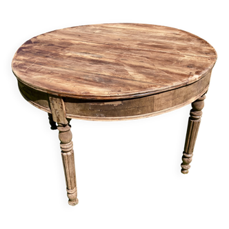 Table ronde ancienne repliable - décapée - idéal petits espaces