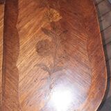 Louis XV style dressing table forming a delivery table