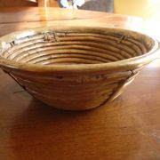Bauhaus DLG rattan and brass bowl by Italian Gabriella Crespi