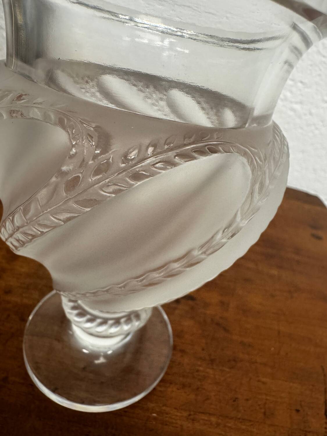 Crystal vase signed Lalique France model Ermenonville