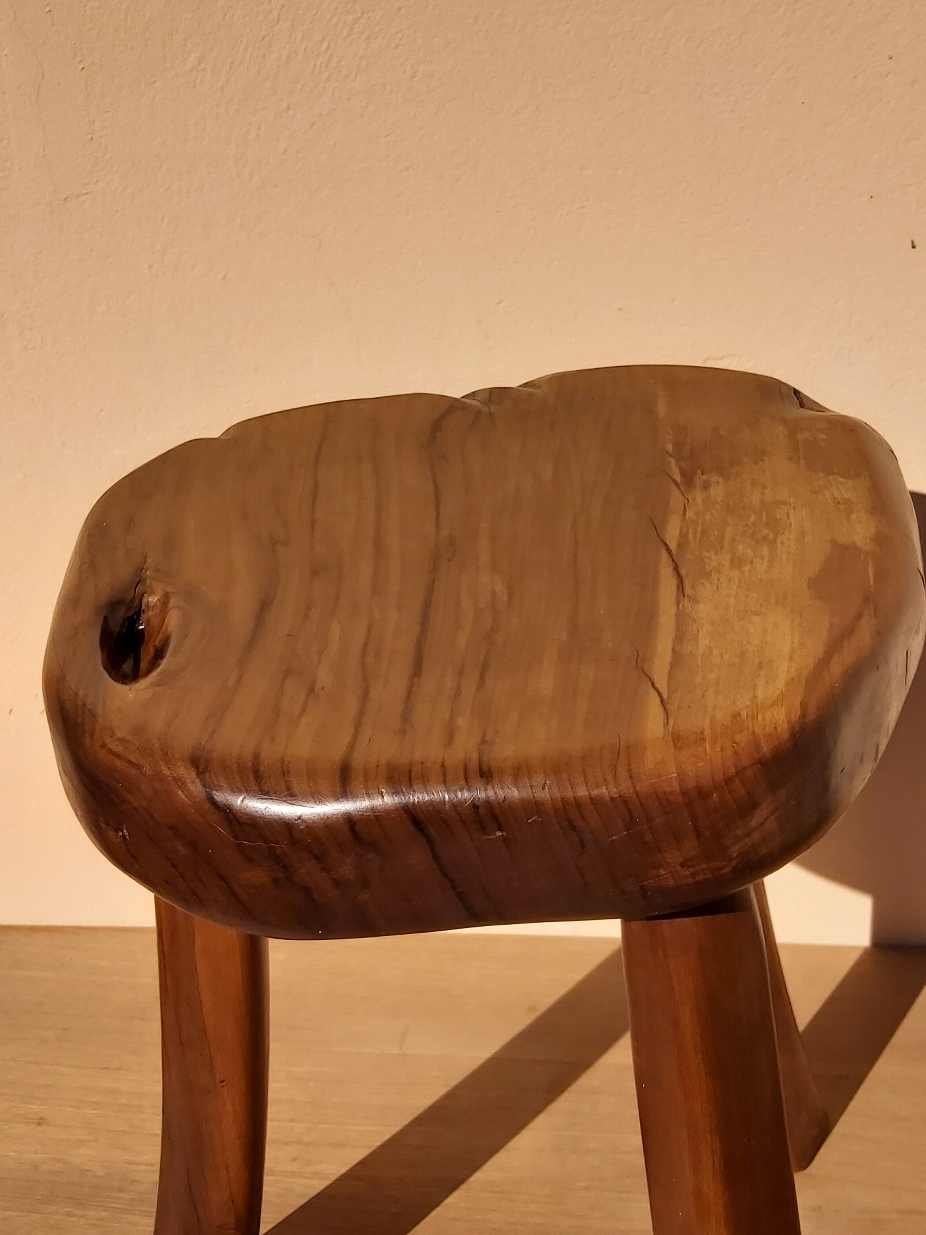 Vintage olive wood tabouret