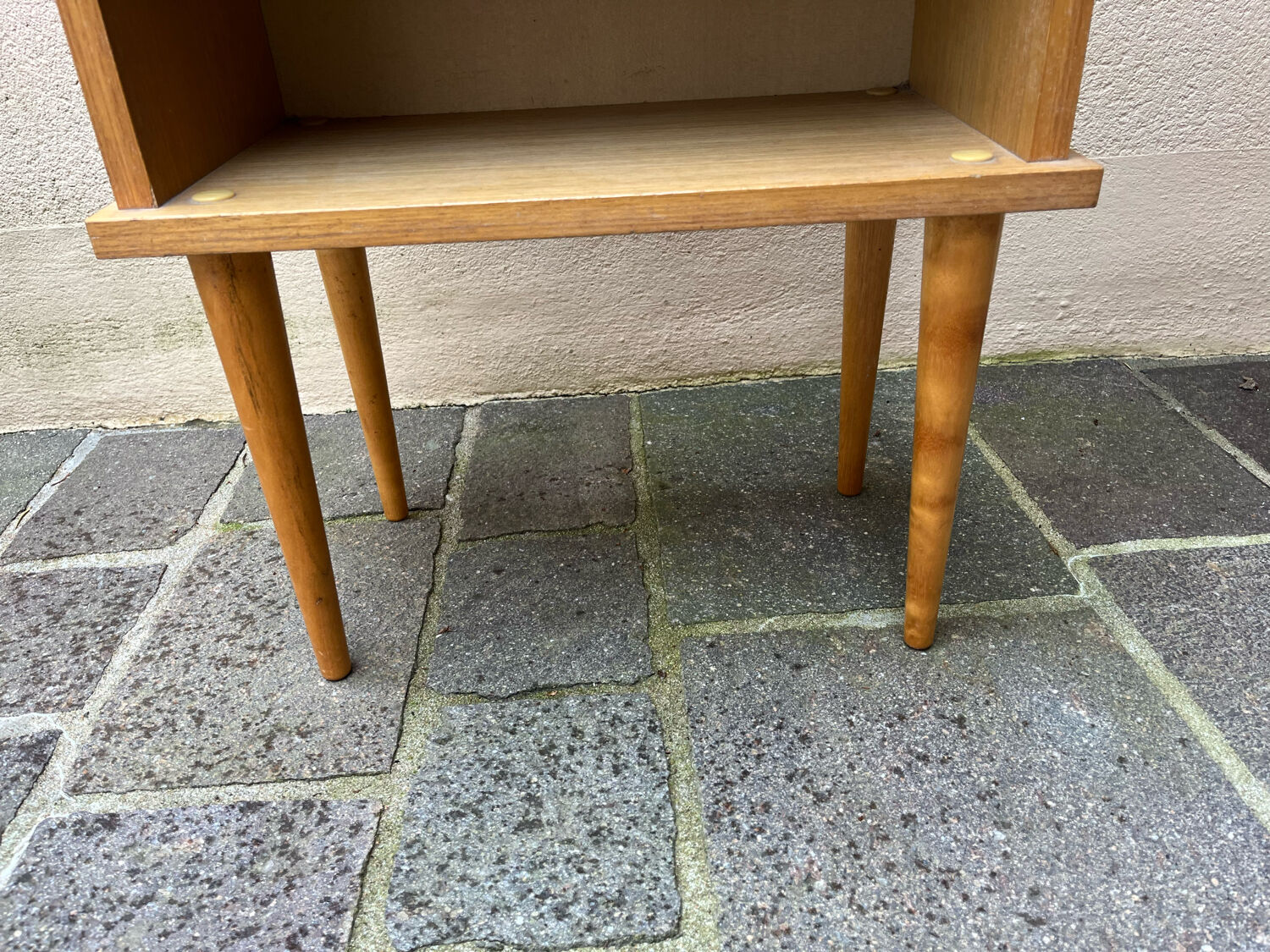 Bedside table