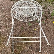 Foldable medallion garden chair from the 20th century in wrought iron with Heart motifs