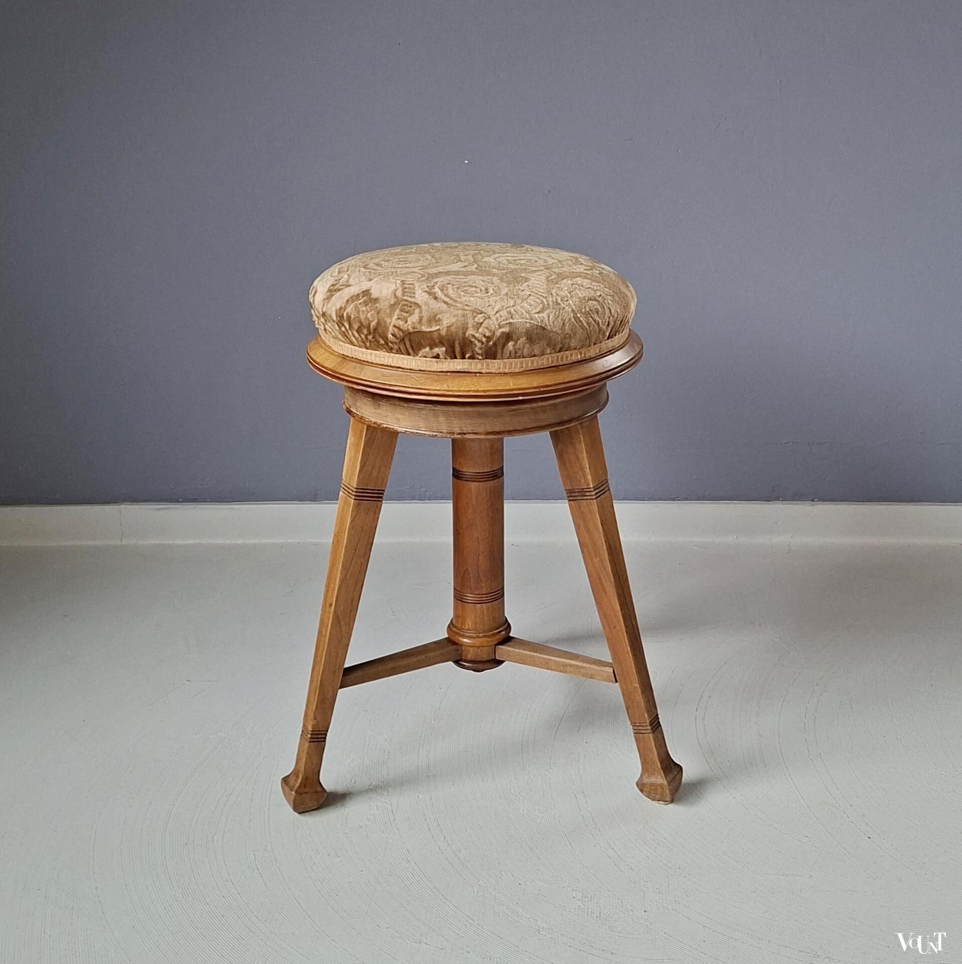 Art deco piano stool, 1920/1930