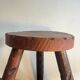 Tabouret tripode en bois