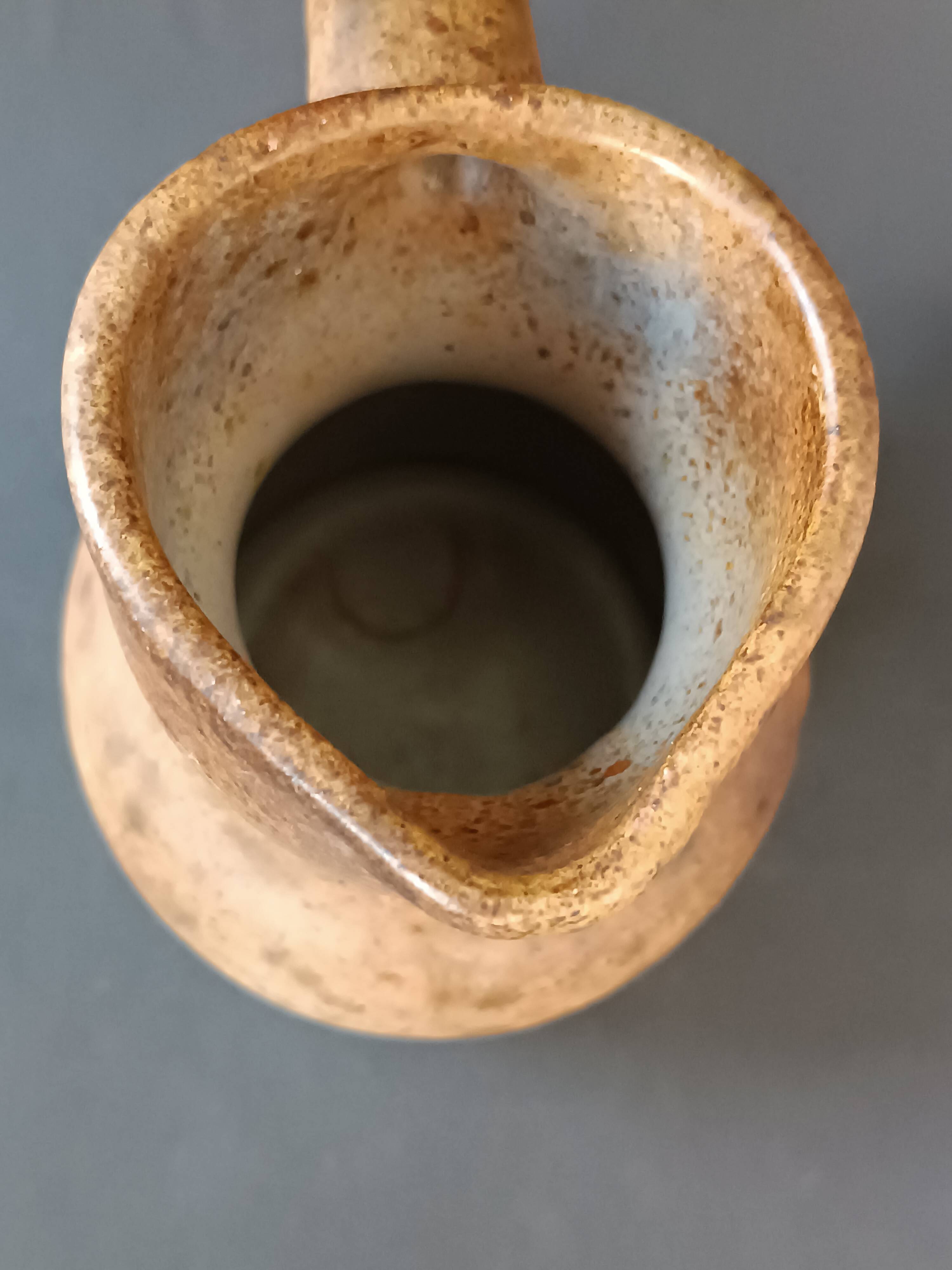 Pichet en grès Agnès Escala 1960