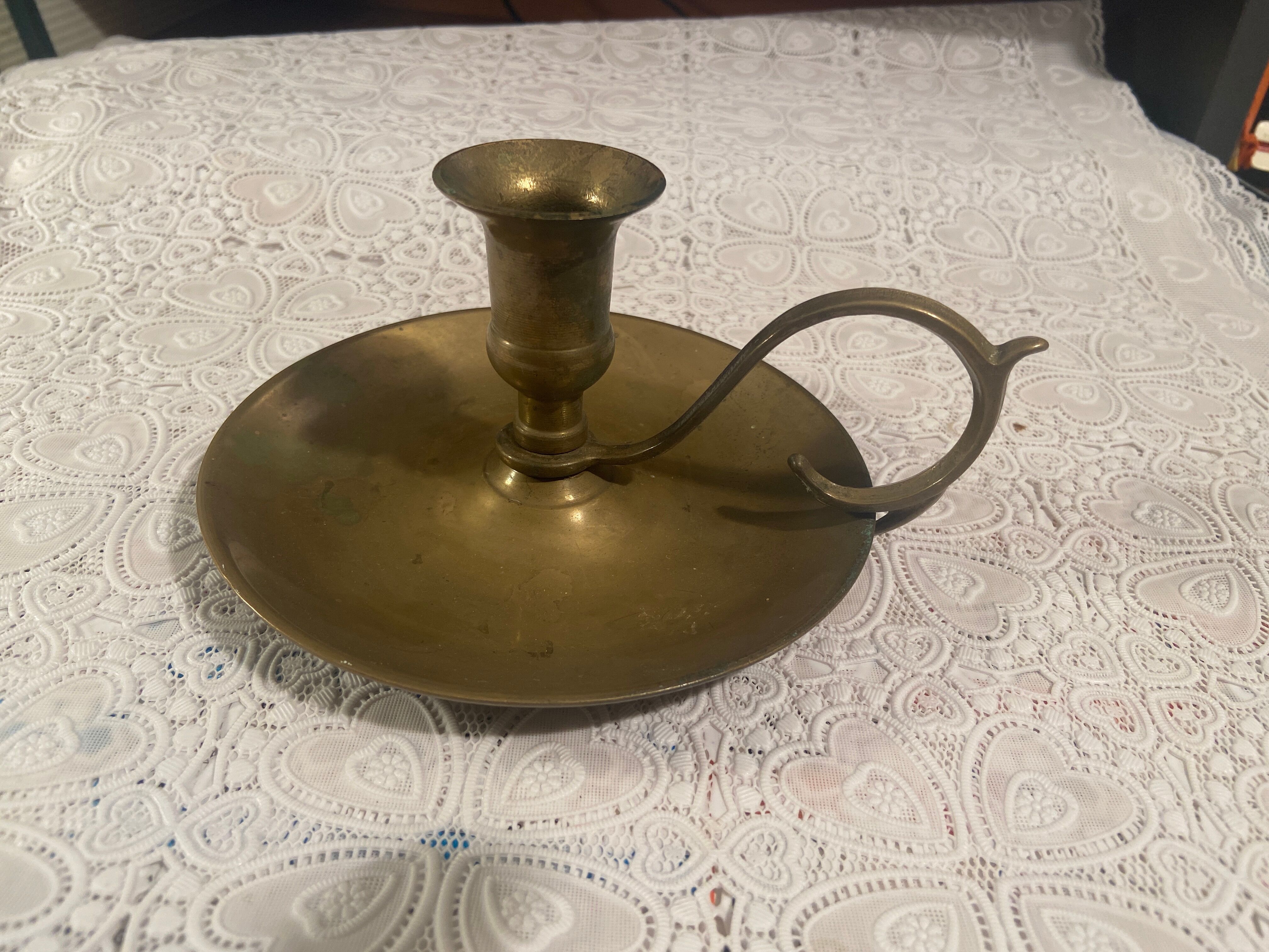 Cellar rat candle holder