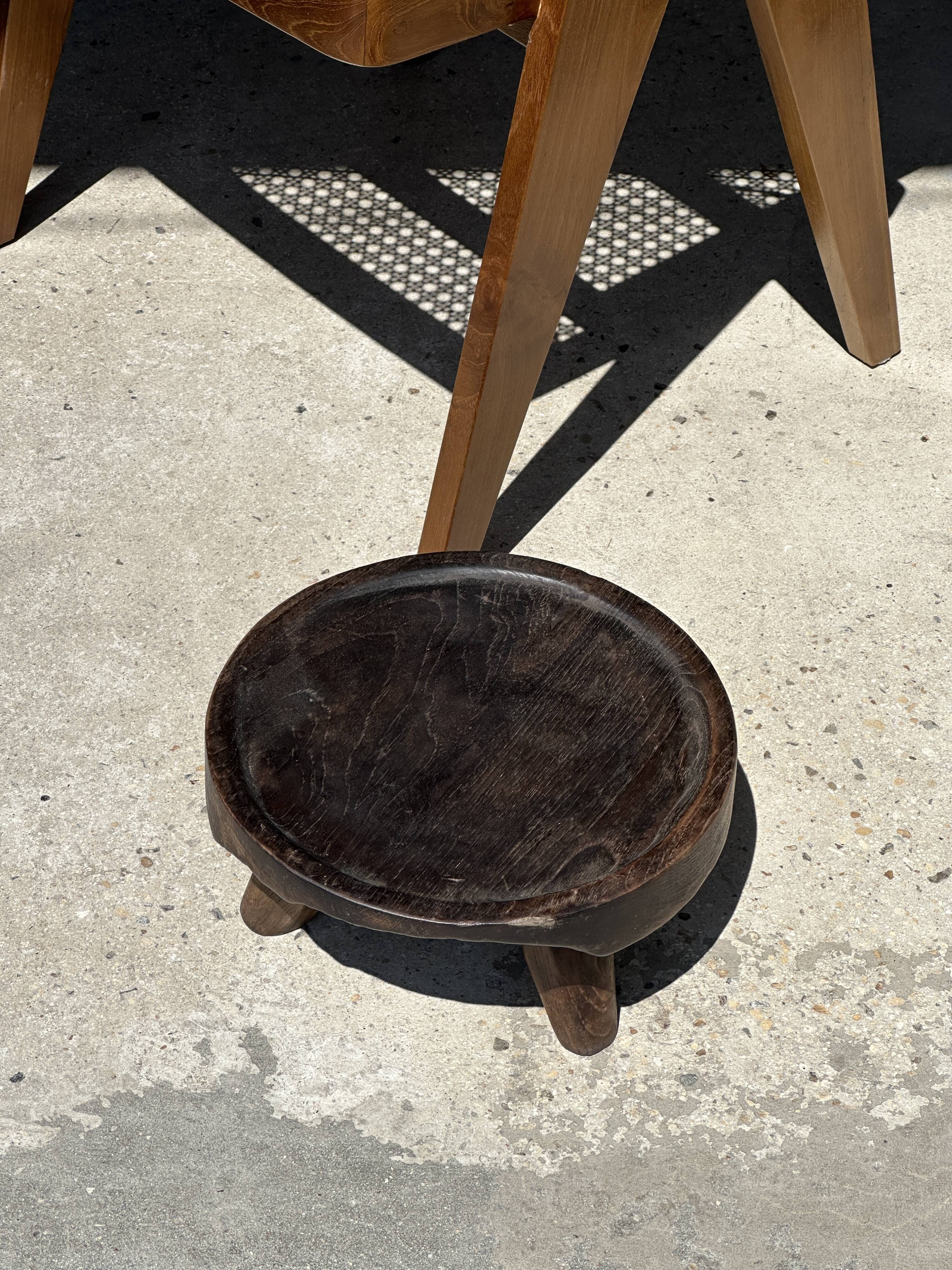 Small tripod stool low in dark brown upcycled teak