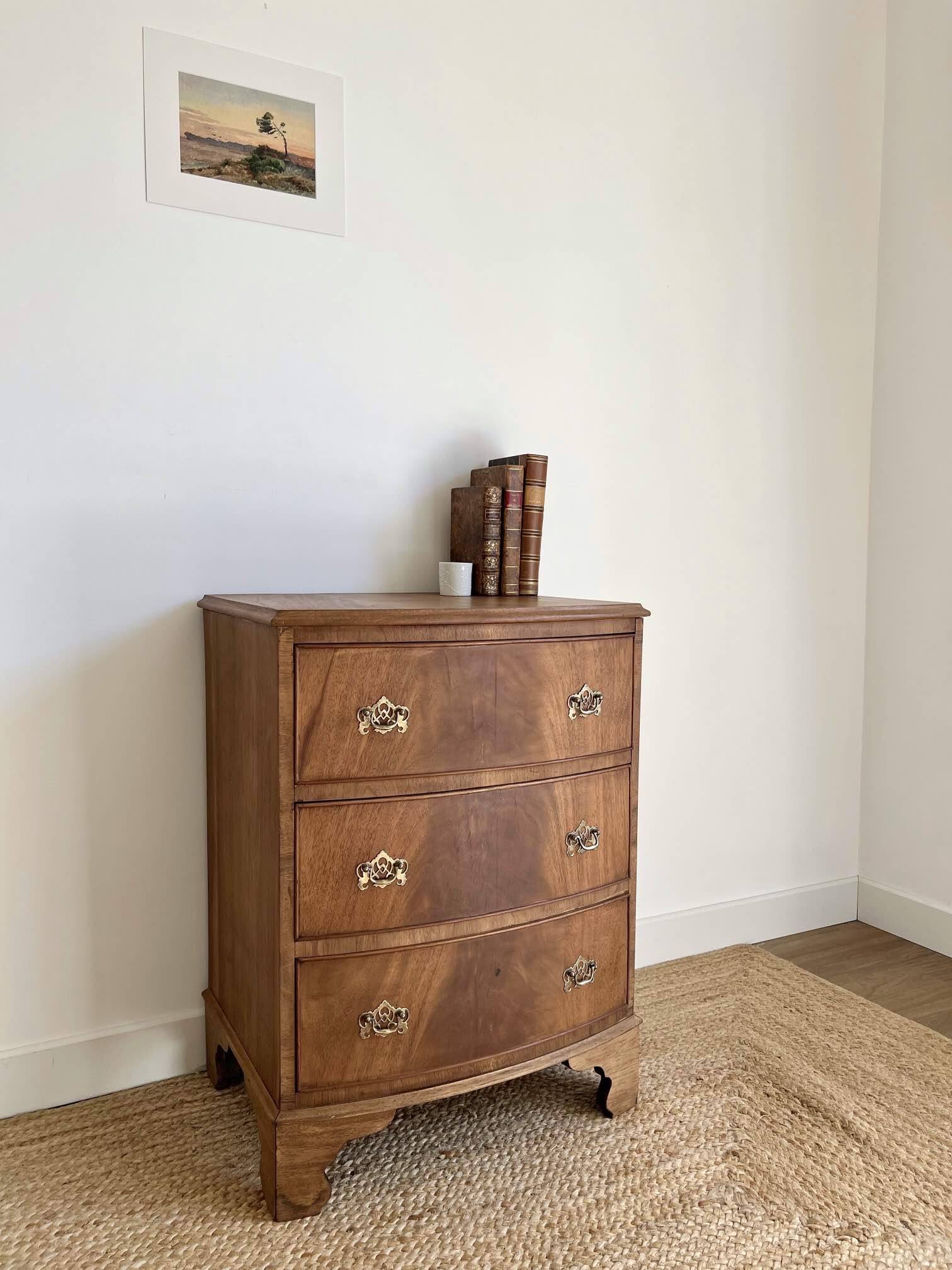 English chest of drawers